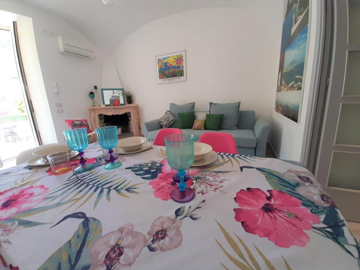 Dreaming Sorrento Suites Bagian luar foto