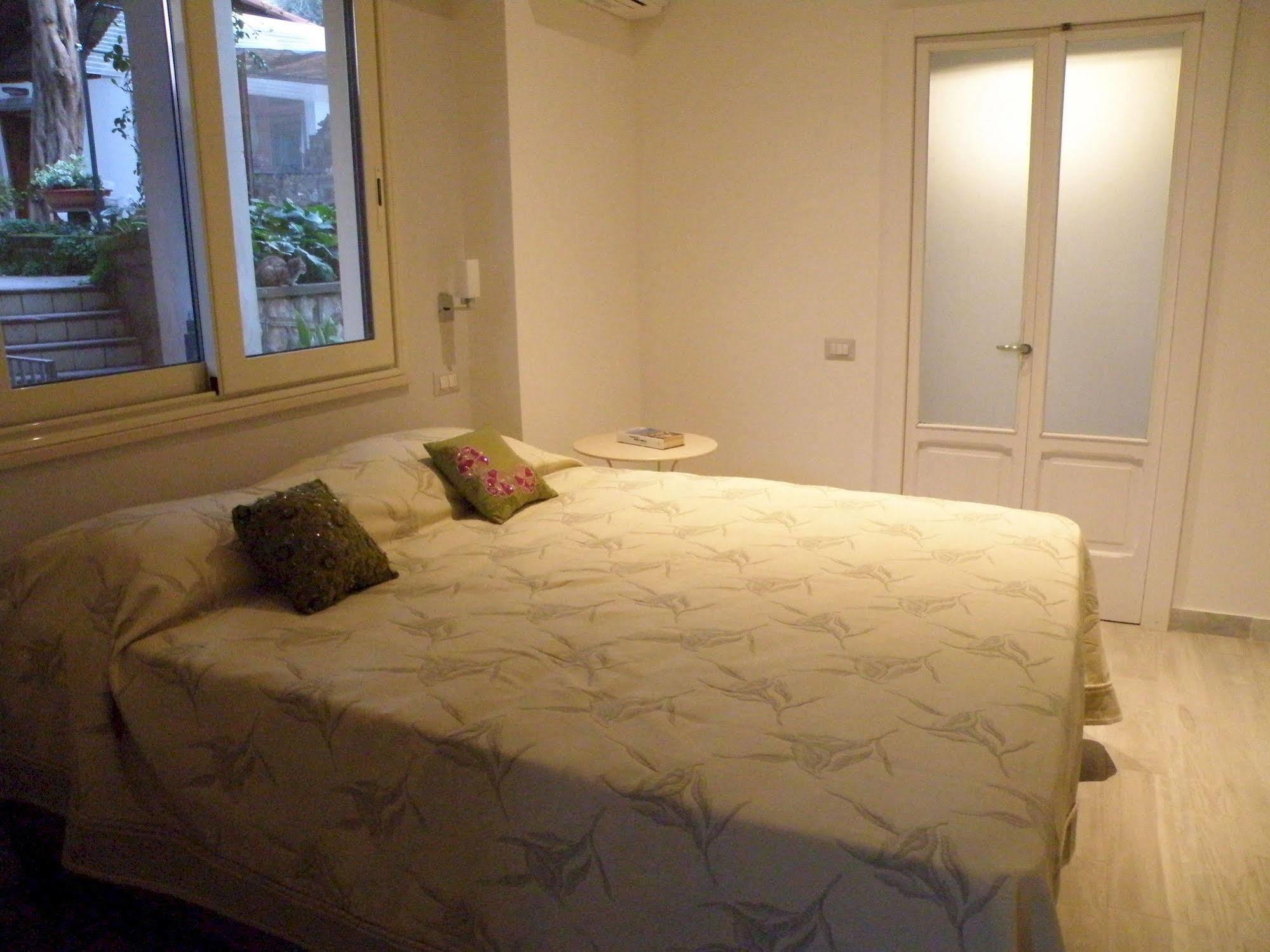 Dreaming Sorrento Suites Bagian luar foto